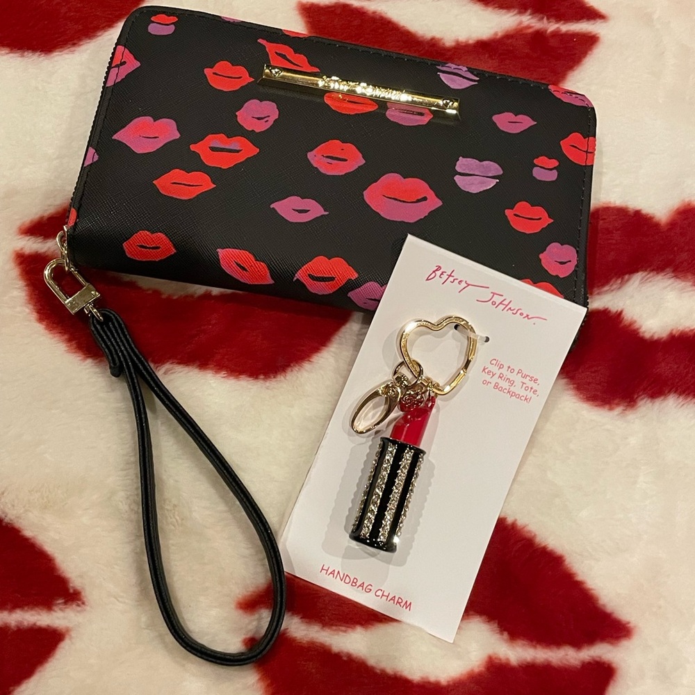 BETSEY JOHNSON NWT Lipstick Handbag Charm AND EUC Kisses Zip Around Long Wallet